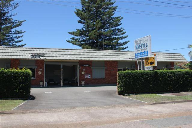 Black Swan Waterfront Motel (Adults Only) Swansea Exterior photo